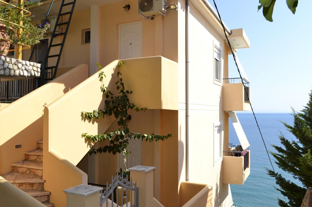 Villa Panorma Qeparo Exterior photo
