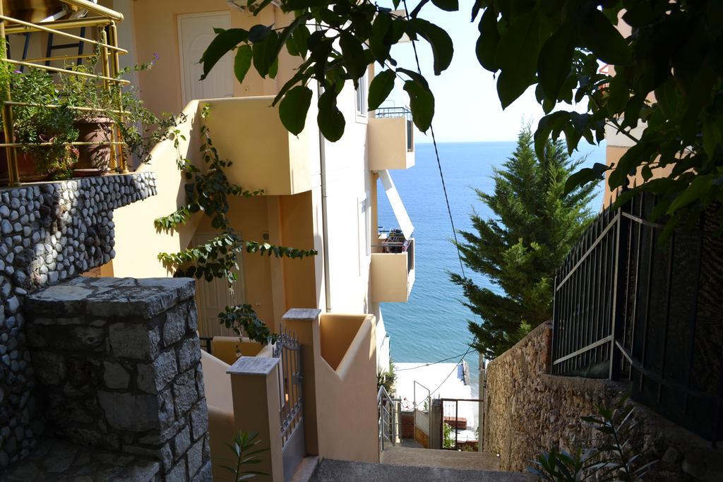 Villa Panorma Qeparo Exterior photo